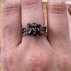 Sterling Silver Oval cut Garnet ring